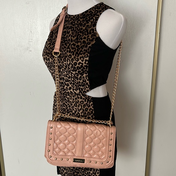 Bebe pink quilted gold chain crossbody bag with studs - Picture 3 of 17